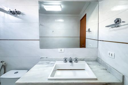 Apartamento à venda com 132m², 3 quartos e 1 vaga