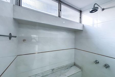 Apartamento à venda com 132m², 3 quartos e 1 vaga