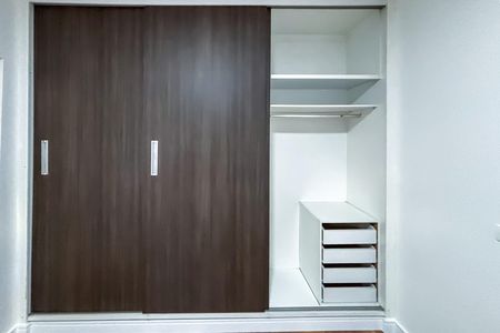 Apartamento à venda com 132m², 3 quartos e 1 vaga