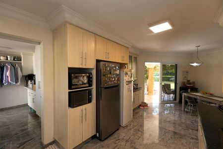 COZINHA de casa de condomínio à venda com 6 quartos, 585m² em Fazenda São Quirino, Campinas