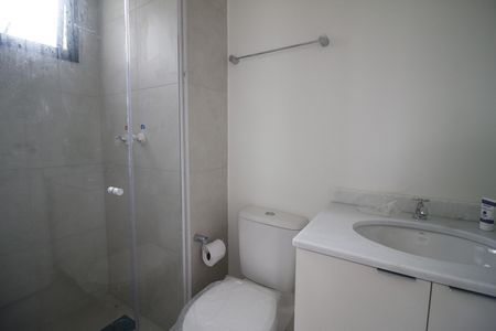 Banheiro de apartamento à venda com 2 quartos, 83m² em Barra Olímpica, Rio de Janeiro