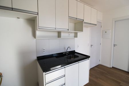 Cozinha de apartamento para alugar com 2 quartos, 40m² em Butantã, São Paulo