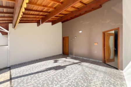 Casa de condomínio para alugar com 163m², 3 quartos e 4 vagas