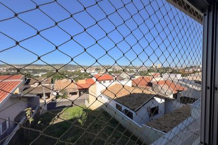 Casa de Condomínio para alugar com 3 quartos, 100m² em Lenheiro, Valinhos