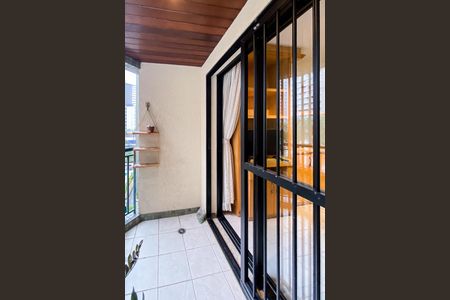 Apartamento para alugar com 60m², 2 quartos e 1 vagaVaranda