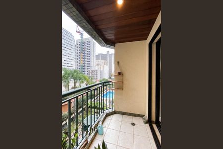 Apartamento para alugar com 60m², 2 quartos e 1 vagaVaranda