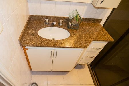 Apartamento para alugar com 60m², 2 quartos e 1 vagaBanheiro
