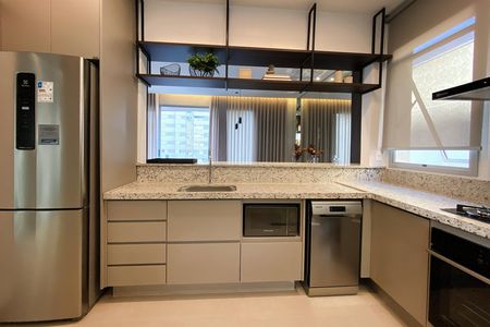 Casa de condomínio à venda com 175m², 3 quartos e 2 vagas Casa de condomínio à venda com 175m², 3 quartos e 2 vagasCozinha