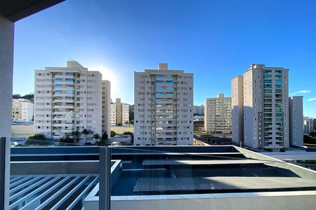 Varanda da Sala de casa de condomínio à venda com 3 quartos, 175m² em Buritis, Belo Horizonte