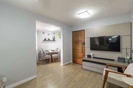 Apartamento à venda com 60m², 2 quartos e 2 vagas Apartamento à venda com 60m², 2 quartos e 2 vagasSala