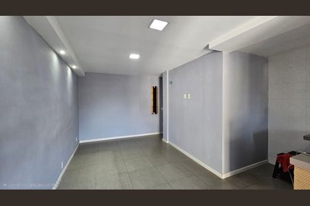 Casa para alugar com 2 quartos, 80m² em Centro, Nilópolis
