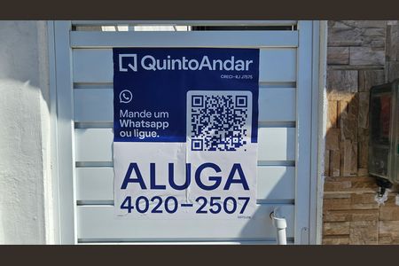Placa  de casa para alugar com 2 quartos, 80m² em Centro, Nilópolis
