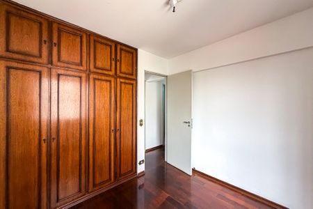 Apartamento à venda com 69m², 3 quartos e 1 vagaQuarto 2
