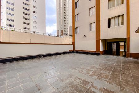 Apartamento à venda com 69m², 3 quartos e 1 vagaÁrea comum