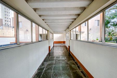 Apartamento à venda com 69m², 3 quartos e 1 vagaÁrea comum
