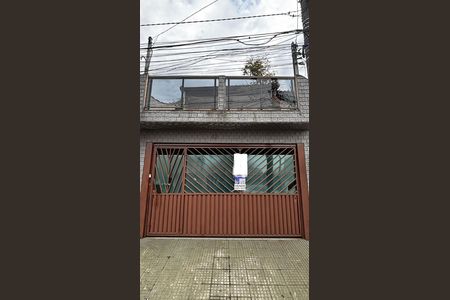 Fachada de casa à venda com 4 quartos, 180m² em Vila Guarani, Santo André