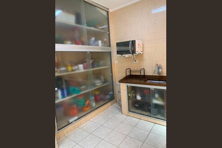 Cozinha de casa à venda com 3 quartos, 125m² em Vila Monumento, São Paulo