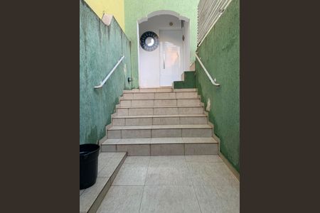 Área externa de casa à venda com 3 quartos, 125m² em Vila Monumento, São Paulo