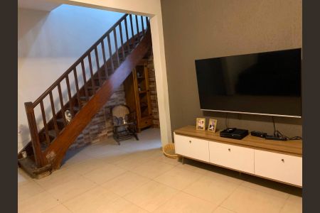 Sala de casa à venda com 3 quartos, 125m² em Vila Monumento, São Paulo