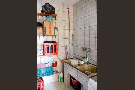 Casa à venda com 210m², 3 quartos e 2 vagasLavanderia