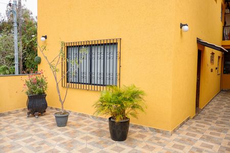 Casa à venda com 210m², 3 quartos e 2 vagasSacada
