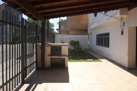 Casa para alugar com 3 quartos, 200m² em Vila Guarani(zona Leste), São Paulo