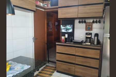 Cozinha de casa à venda com 3 quartos, 110m² em Matapaca, Niterói