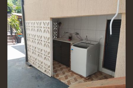 Área de serviço de casa à venda com 3 quartos, 110m² em Matapaca, Niterói