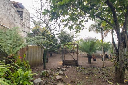 Casa à venda com 200m², 3 quartos e 6 vagas Casa à venda com 200m², 3 quartos e 6 vagasQuintal