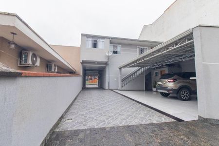 Garagem de casa à venda com 3 quartos, 200m² em Atuba, Curitiba