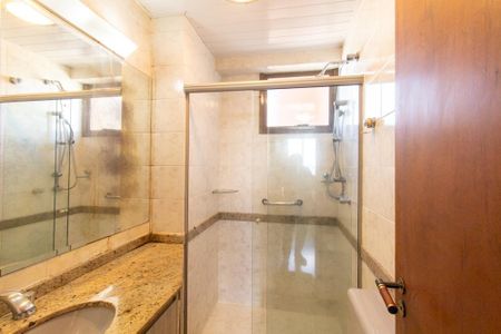 Apartamento à venda com 73m², 3 quartos e 1 vagaBanheiro da Suite