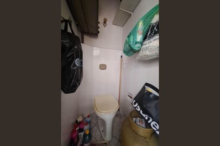 Apartamento para alugar com 110m², 1 quarto e sem vaga Apartamento para alugar com 110m², 1 quarto e sem vagaBanheiro de serviço