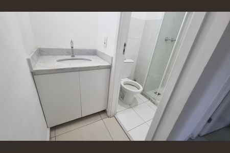 Banheiro de apartamento à venda com 2 quartos, 50m² em Jacarepaguá, Rio de Janeiro