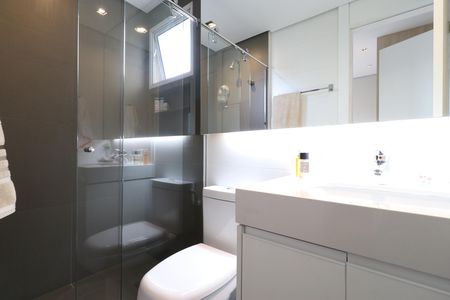 Apartamento para alugar com 144m², 3 quartos e 3 vagasBanheiro da Suíte 1