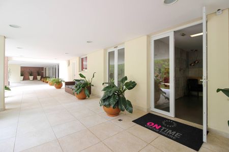 Área comum - Hall Social de apartamento para alugar com 1 quarto, 44m² em Pinheiros, São Paulo