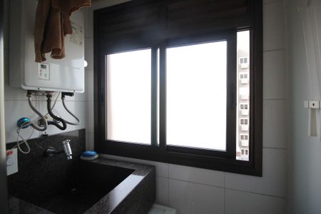 Área de Serviço de apartamento para alugar com 2 quartos, 65m² em Passo D’areia, Porto Alegre