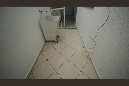 Apartamento à venda com 70m², 2 quartos e 1 vagaÁrea de Serviço