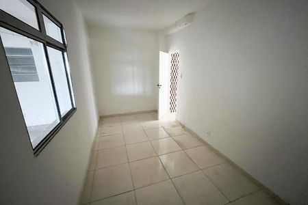 Quarto 1 de apartamento para alugar com 1 quarto, 45m² em Engenho do Porto, Duque de Caxias