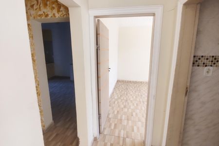 Corredor de apartamento para alugar com 1 quarto, 55m² em Engenho do Porto, Duque de Caxias