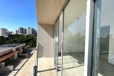 Casa de condomínio à venda com 175m², 3 quartos e 2 vagas Casa de condomínio à venda com 175m², 3 quartos e 2 vagasVaranda da Sala