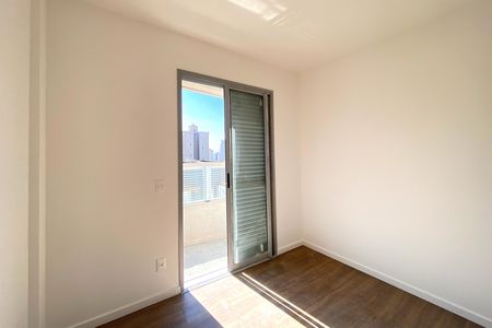 Casa de condomínio à venda com 175m², 3 quartos e 2 vagas Casa de condomínio à venda com 175m², 3 quartos e 2 vagasQuarto 2