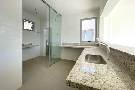 Cozinha de casa de condomínio à venda com 3 quartos, 175m² em Buritis, Belo Horizonte