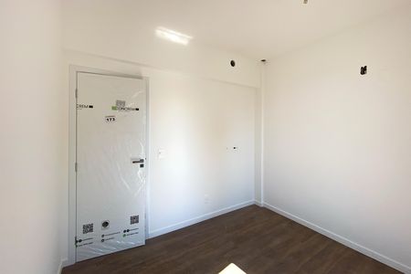 Casa de condomínio à venda com 175m², 3 quartos e 2 vagas Casa de condomínio à venda com 175m², 3 quartos e 2 vagasQuarto 2