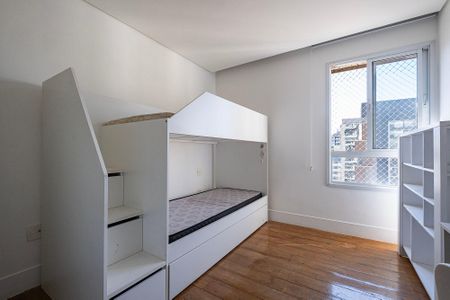 Apartamento para alugar com 80m², 2 quartos e 2 vagas Apartamento para alugar com 80m², 2 quartos e 2 vagasQuarto 2