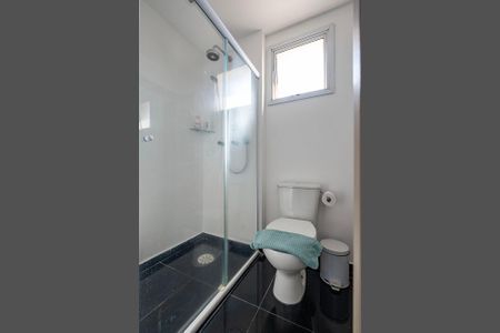 Apartamento para alugar com 80m², 2 quartos e 2 vagas Apartamento para alugar com 80m², 2 quartos e 2 vagasBanheiro