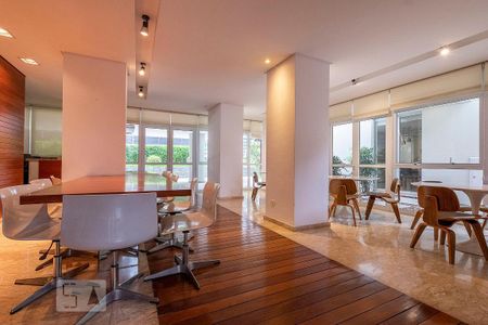Apartamento para alugar com 80m², 2 quartos e 2 vagas Apartamento para alugar com 80m², 2 quartos e 2 vagasSalão de Festas