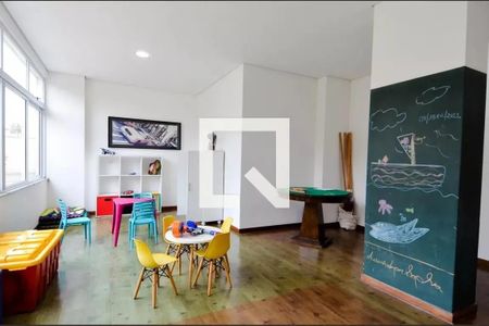 Apartamento para alugar com 83m², 3 quartos e 1 vaga