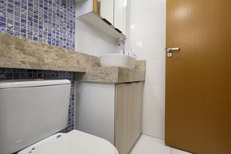 Apartamento para alugar com 83m², 3 quartos e 1 vaga Apartamento para alugar com 83m², 3 quartos e 1 vagaBanheiro da Suíte