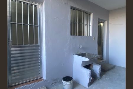 Casa para alugar com 300m², 1 quarto e 1 vagaÁrea de Serviço