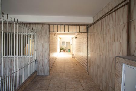Garagem de casa para alugar com 2 quartos, 108m² em Jardim Brasil (zona Norte), São Paulo